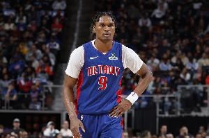 奥萨尔-汤普森：每年的目标都是夺冠 不然的话打球还有什么意义