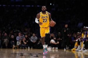 Skip：湖人以为合同年会激发全力詹 但詹姆斯的回应是“去你的”