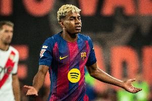 记者：亚马尔每年净收入达1500万-2000万欧，合同金额会逐年递增