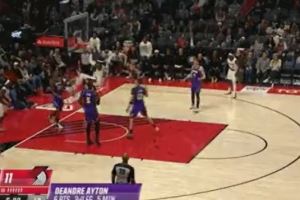 能跑能跳!罗威中路跟进 接传球直接秀出大猩猩暴扣